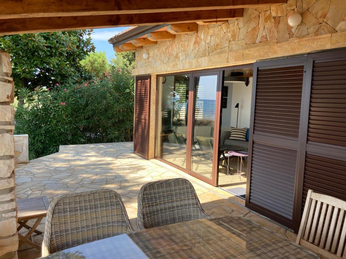 Karigador Beach House ภายนอก รูปภาพ